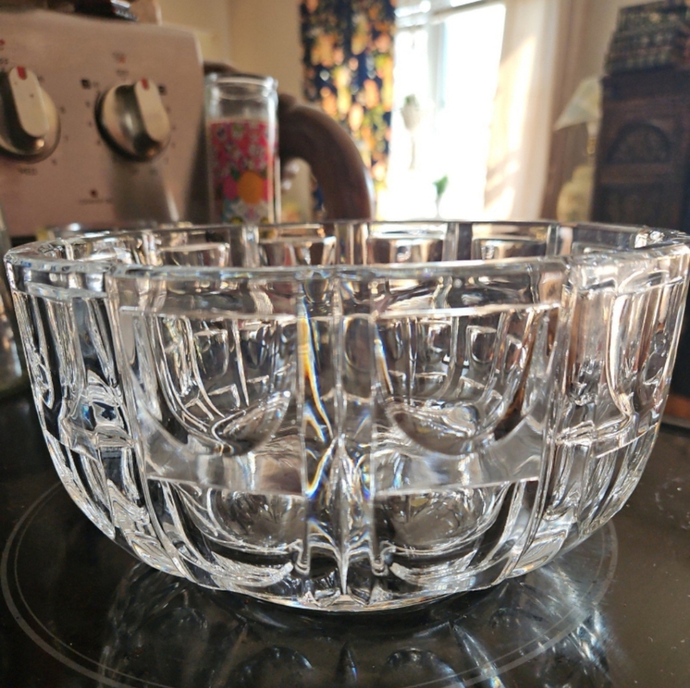 1940s Slovakia (sticker) Cut clear 24 Lead Crystal Round Serving Bowl